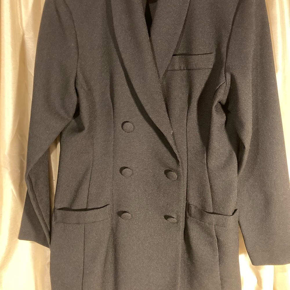 Vintage “Jennifer James” Black Blazer